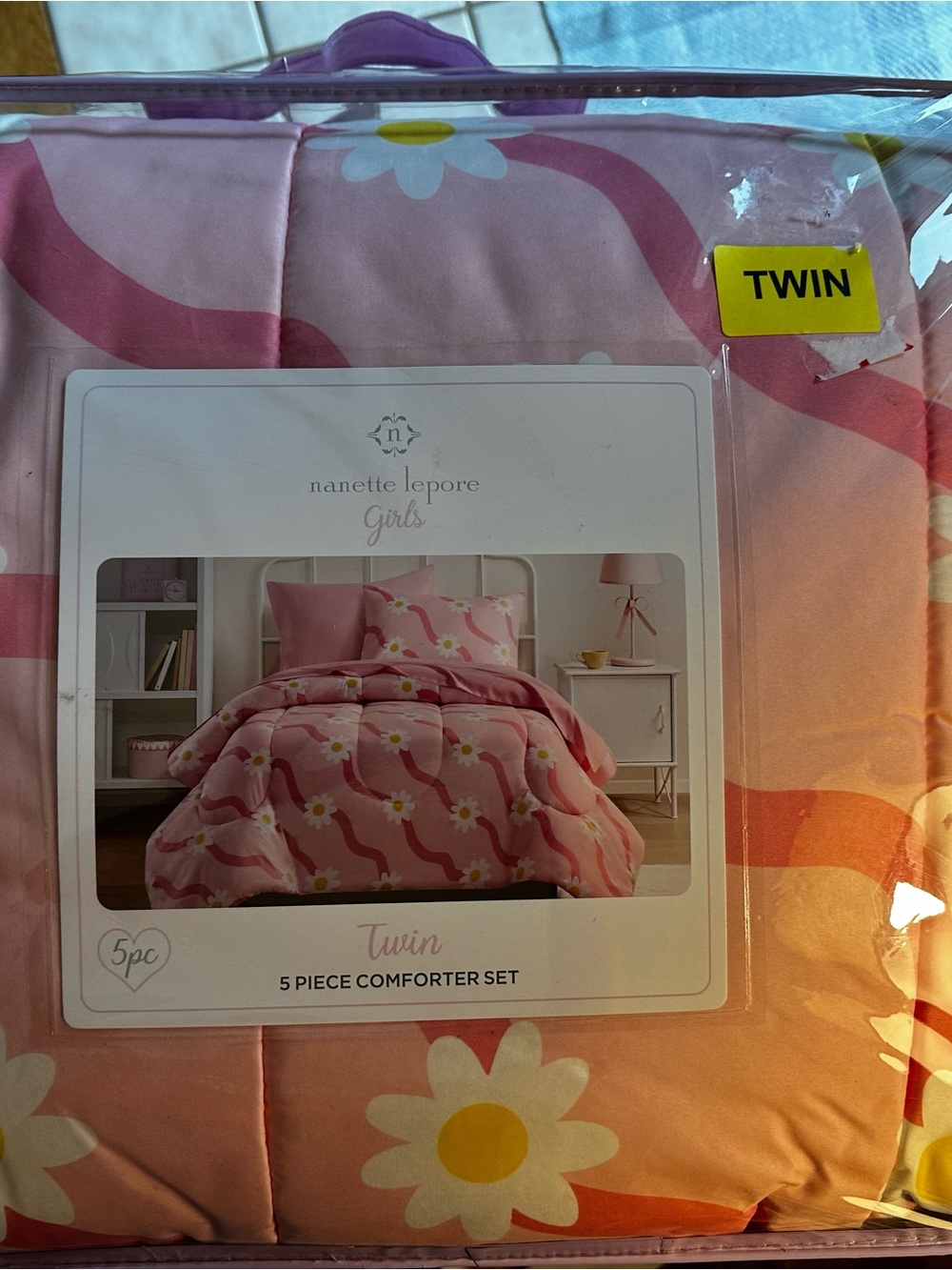 Nanette Lepore Pink Daisy Twin Comforter Set with Yellow Accents